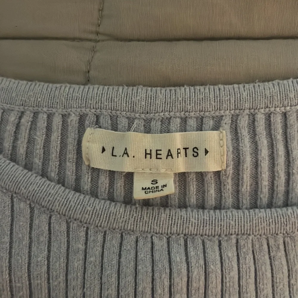 Pacsun light blue LA hearts Sweater Tee - Picture 3 of 3